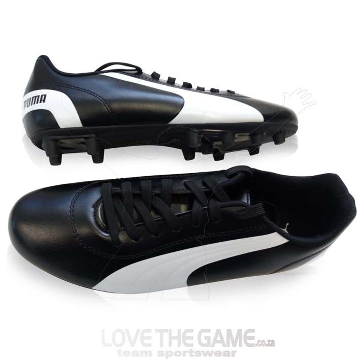 puma soccer boots